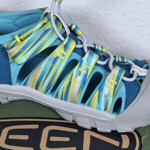 KEEN Newport‎ H2 Youth Sandals Legion Blue/Evening Primrose Size 2Y